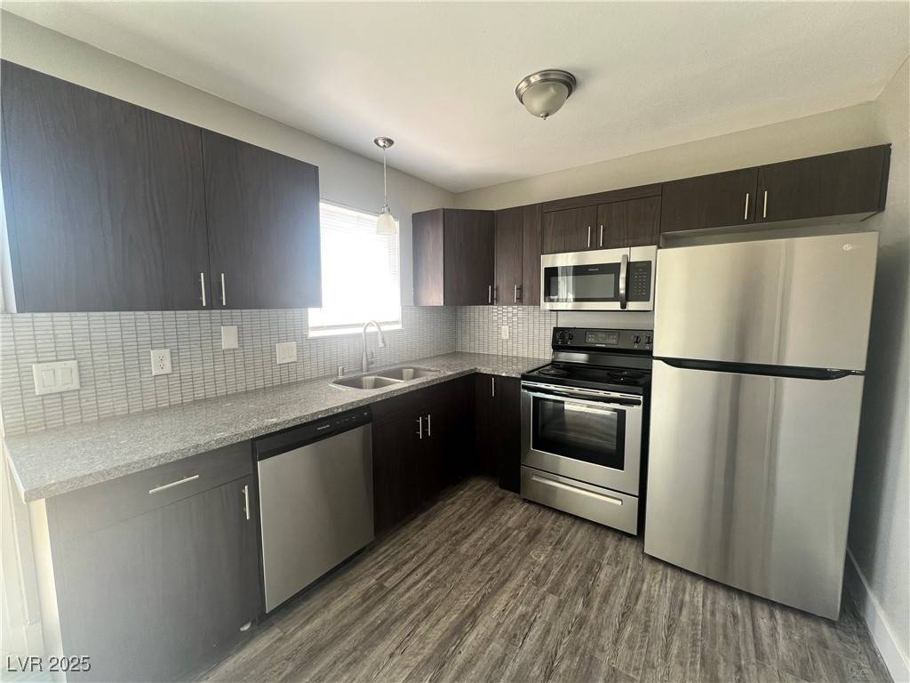 Pahrump, NV 89048,2031 Sycamore AVE #2031