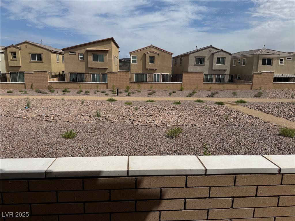 Henderson, NV 89011,210 Vanhoy AVE