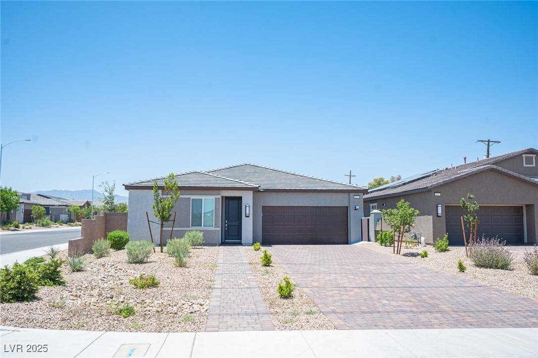 Las Vegas, NV 89139,8665 Edmond ST