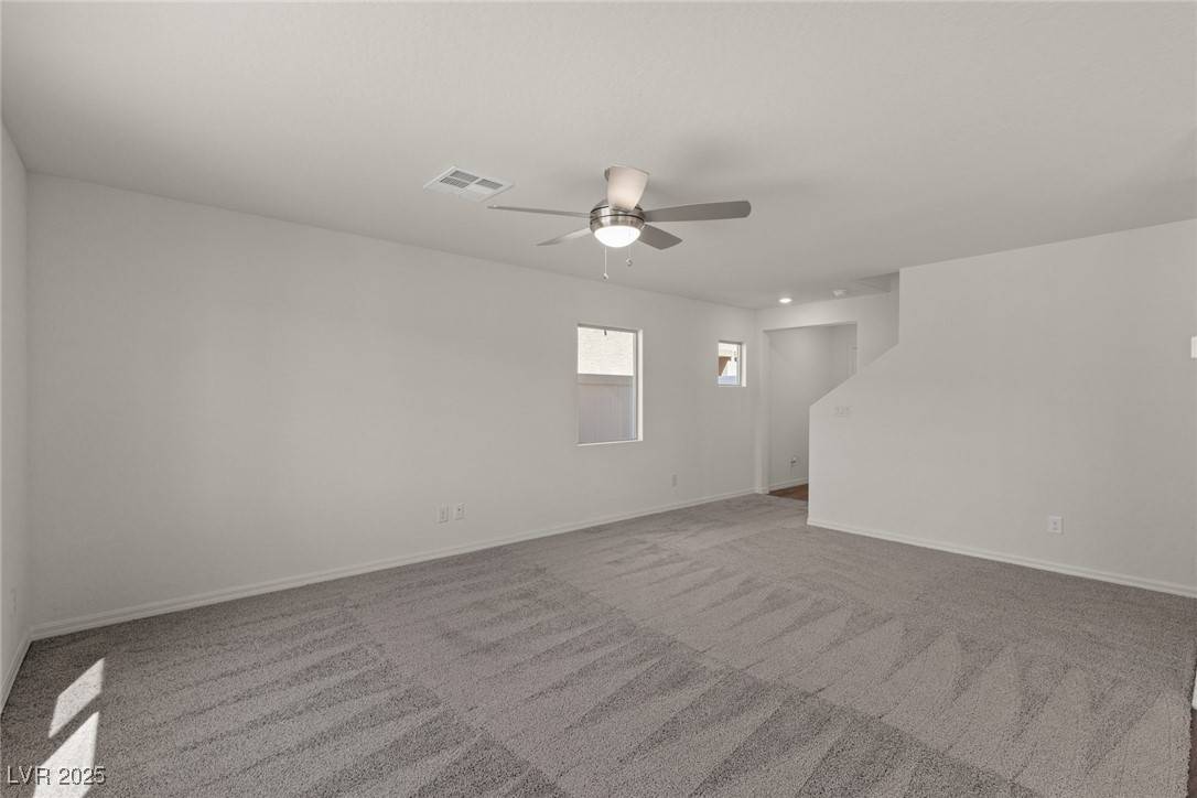 Las Vegas, NV 89122,4940 Canna Lily ST