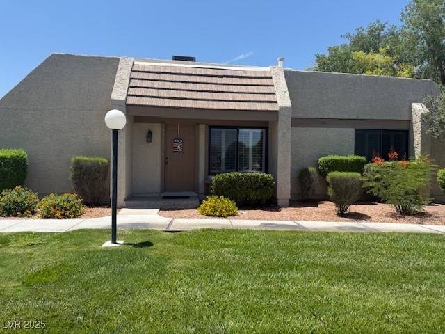 Las Vegas, NV 89121,3368 Saddleback CT