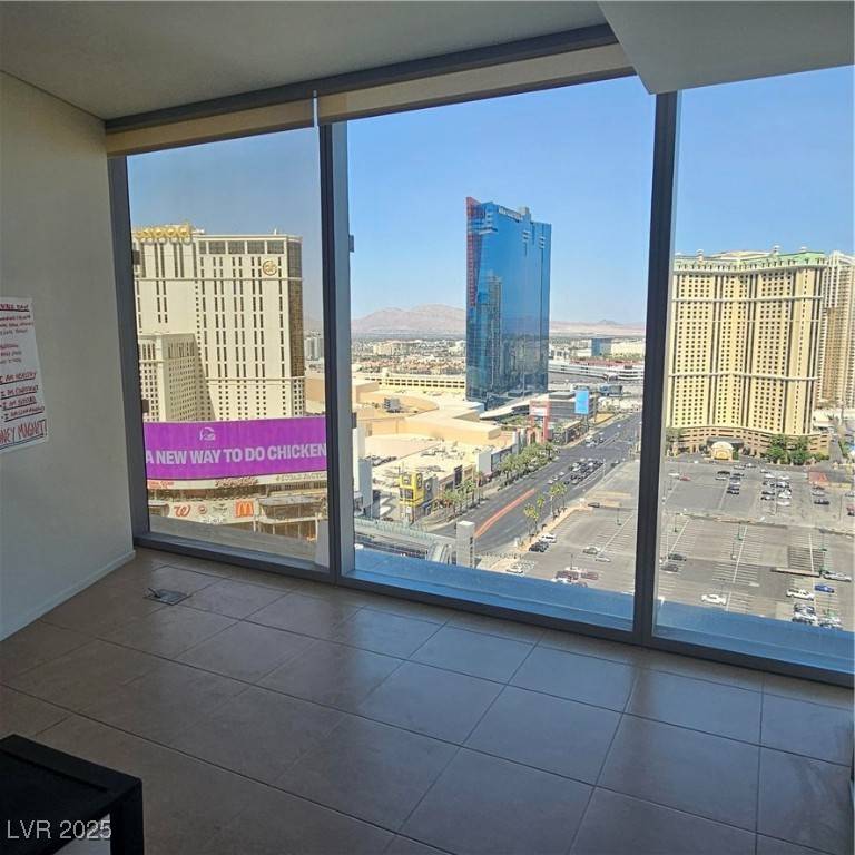 Las Vegas, NV 89158,3722 Las Vegas BLVD #1903