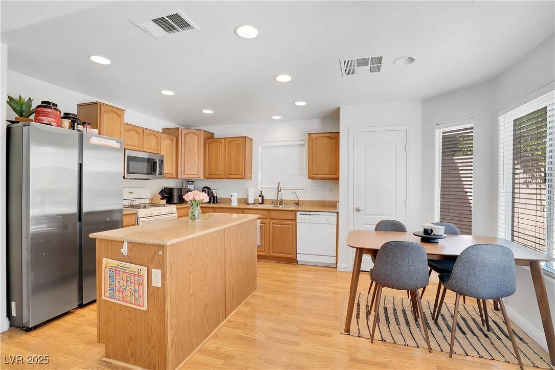 Las Vegas, NV 89149,9228 Freedom Heights AVE
