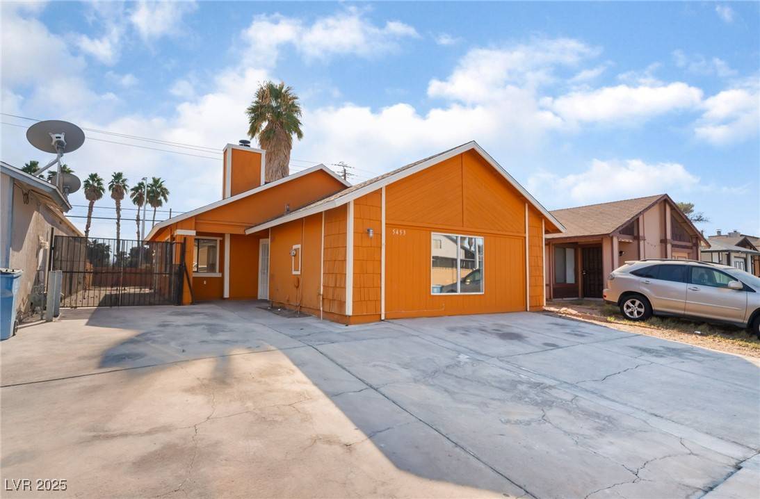 Las Vegas, NV 89110,5453 Requa AVE