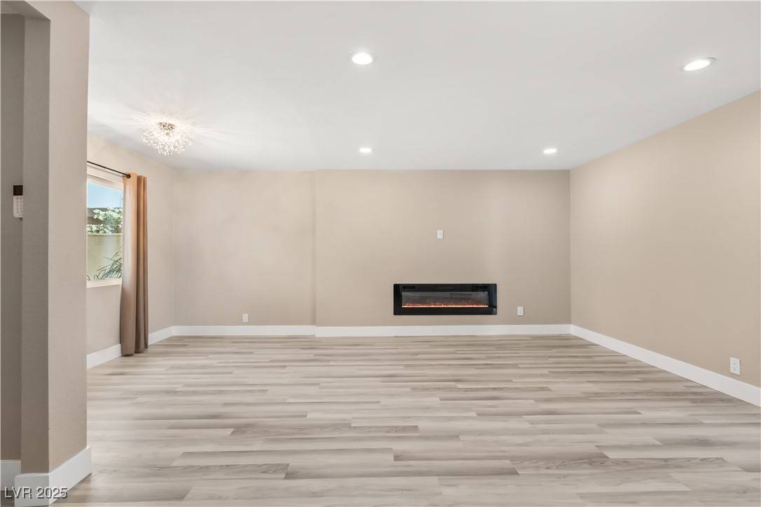 Las Vegas, NV 89102,4301 San Joaquin AVE
