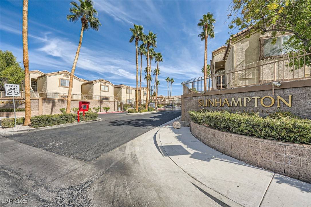 Las Vegas, NV 89129,3612 Shawn Reynolds CT #104
