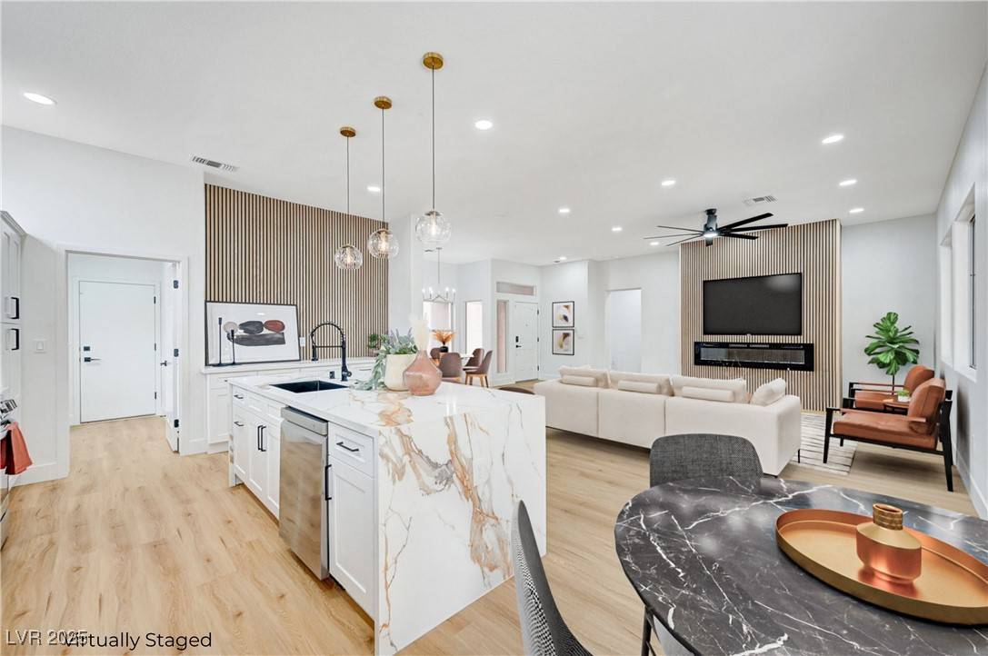 Las Vegas, NV 89134,2353 Lauren DR