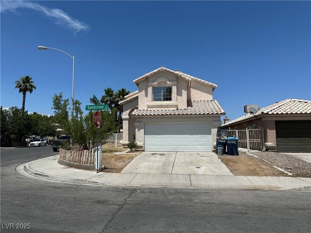 Las Vegas, NV 89142,5128 Sandstone DR