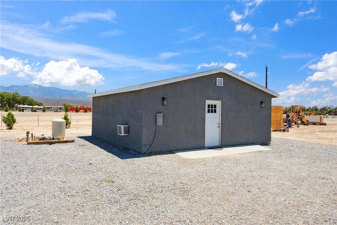 Pahrump, NV 89060,471 Bunarch RD