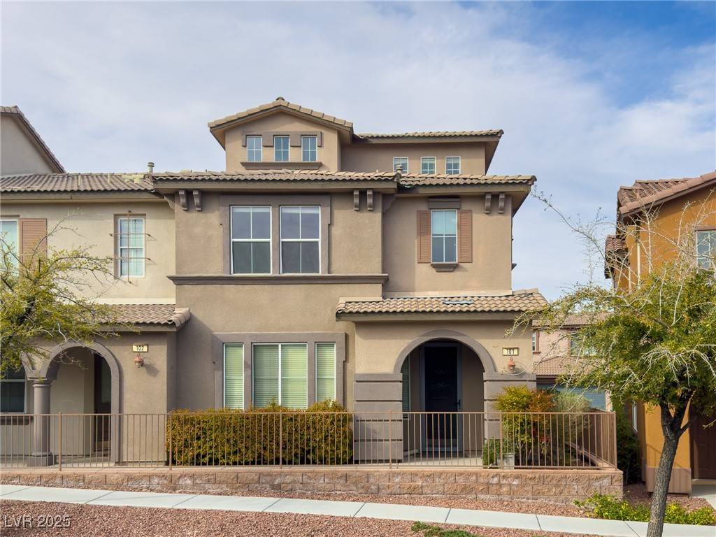 Las Vegas, NV 89135,11426 Ogden Mills DR #101