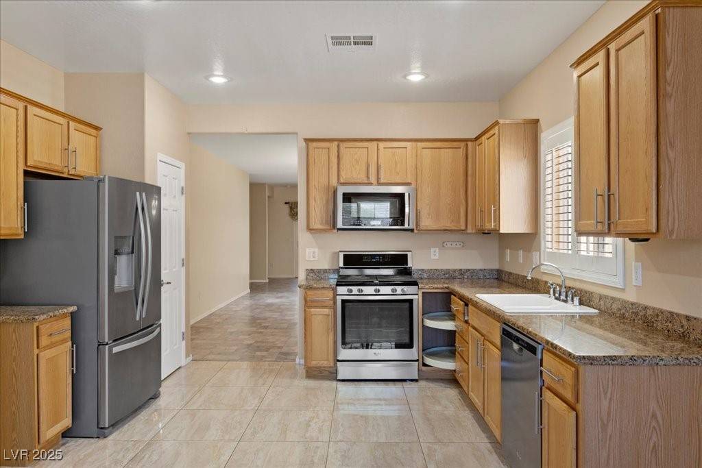 North Las Vegas, NV 89084,2117 Bay Thrush WAY