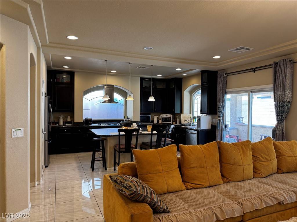 Las Vegas, NV 89139,6454 Mount Palomar AVE