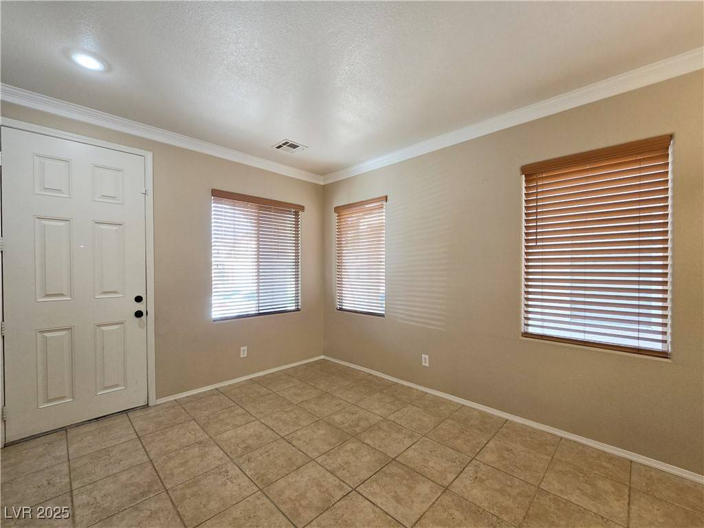Las Vegas, NV 89139,5431 Hasley Canyon AVE