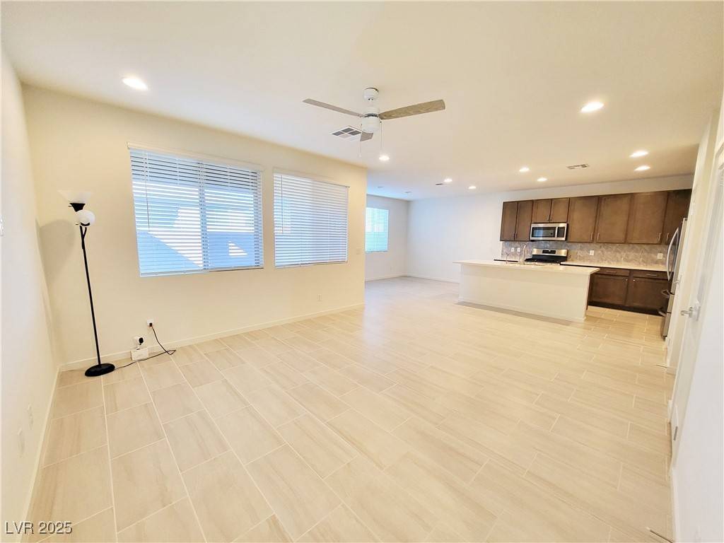 Las Vegas, NV 89148,9722 Jade Rise AVE