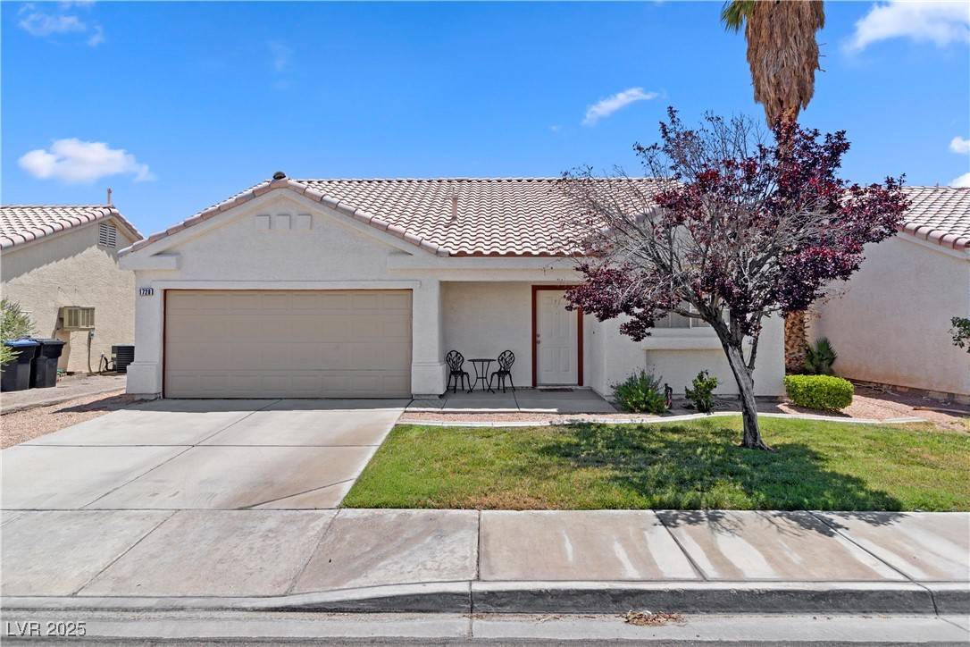 Las Vegas, NV 89106,1728 Crystal Chimes DR