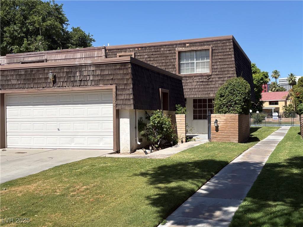 Las Vegas, NV 89109,2963 Pinehurst DR