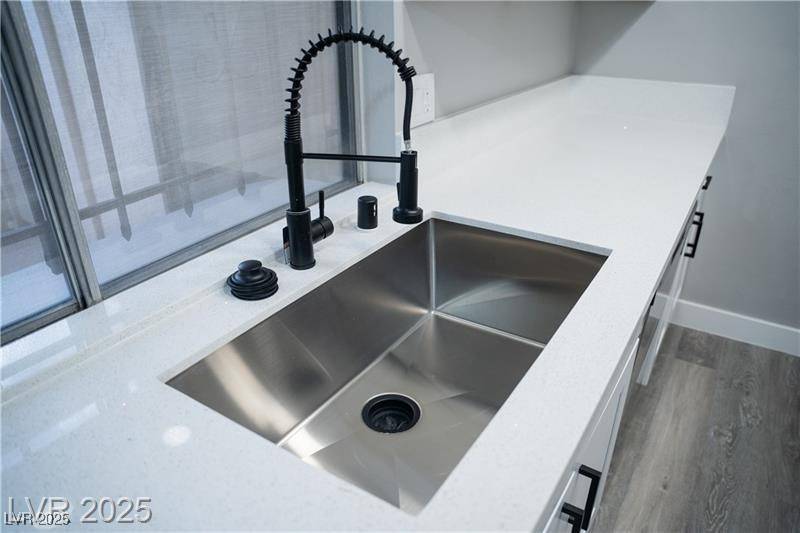 Las Vegas, NV 89169,1440 Vegas Valley DR #3