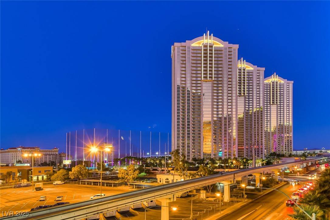 Las Vegas, NV 89109,145 E Harmon AVE #1120