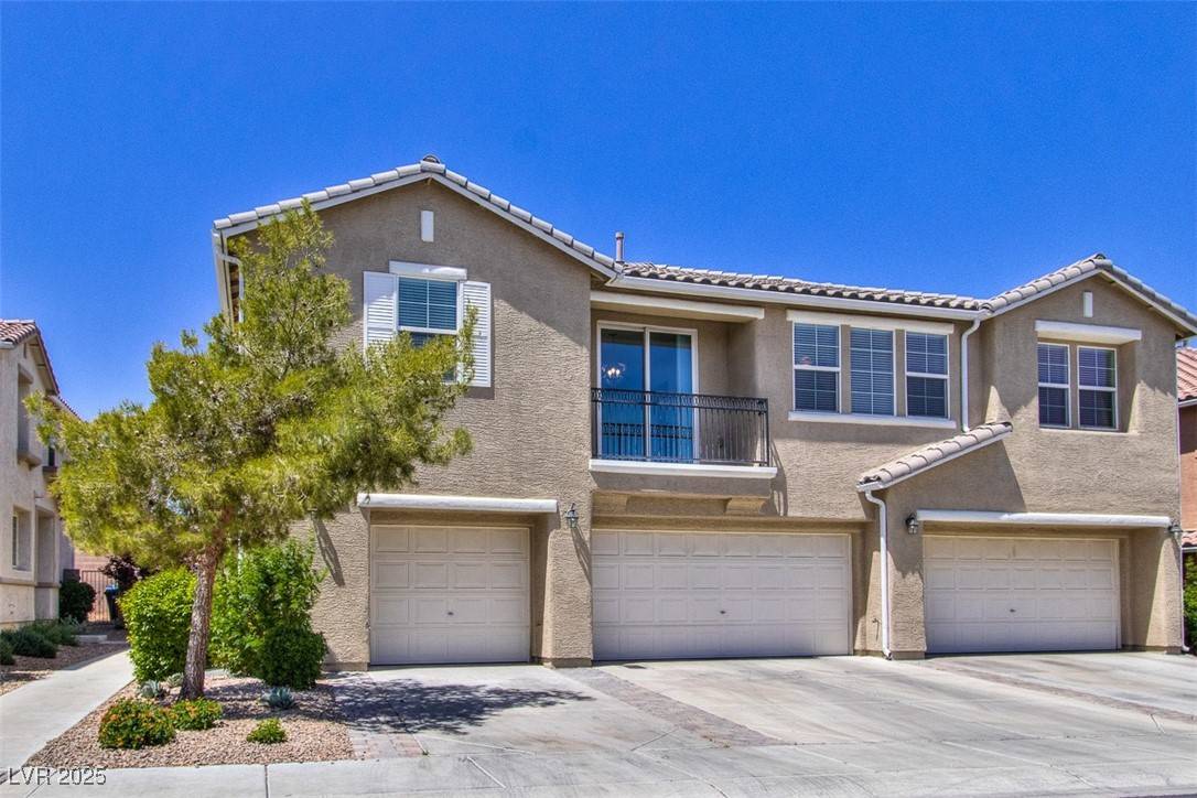Henderson, NV 89012,23 Hudson Canyon ST #3
