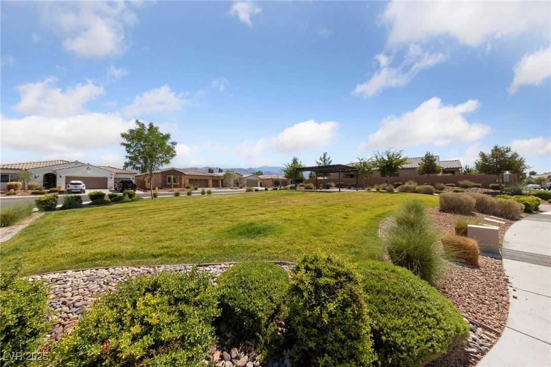 Pahrump, NV 89061,5375 E La Campana DR