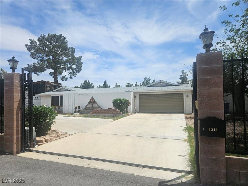 Las Vegas, NV 89146,6215 Darby AVE