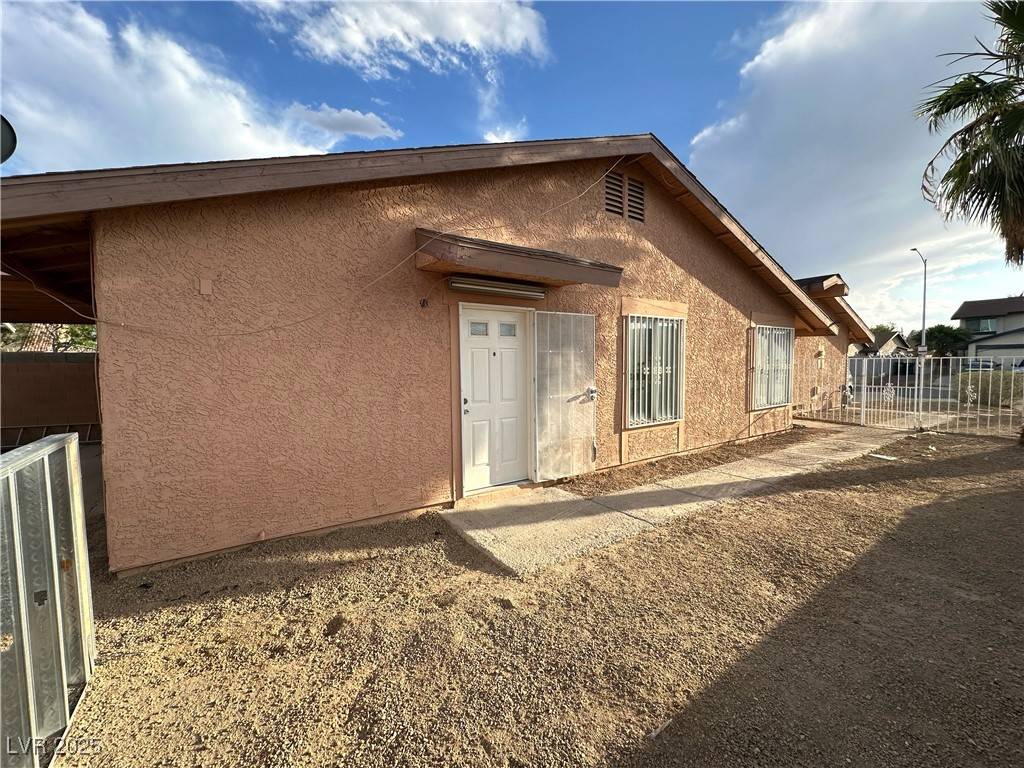 Las Vegas, NV 89115,3936 Rive Gauche ST