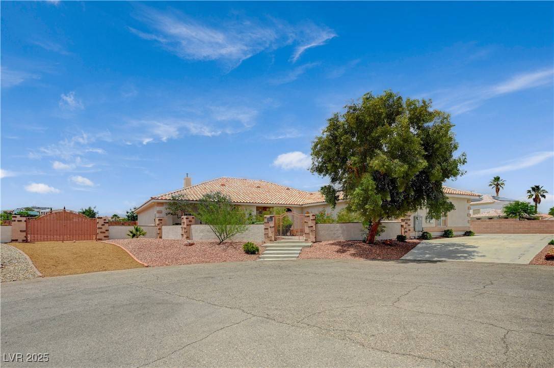 Las Vegas, NV 89113,9025 S Tenaya WAY