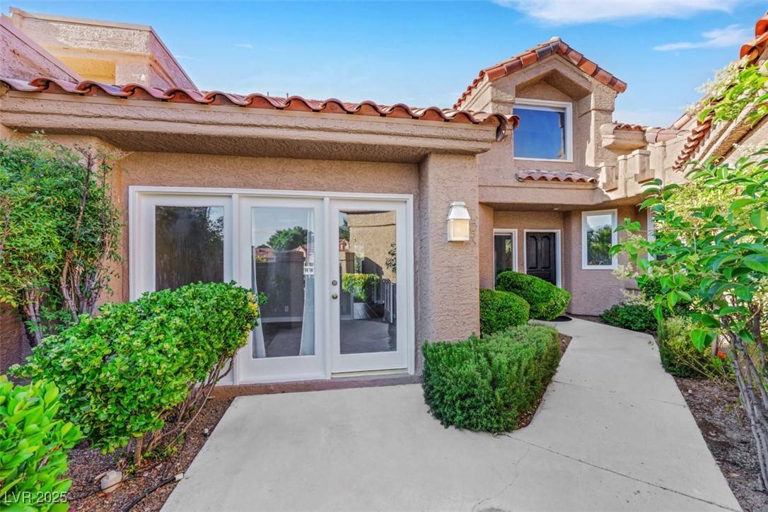 Las Vegas, NV 89113,5008 Shoal Creek CIR