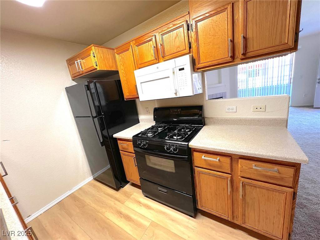 Las Vegas, NV 89115,4730 E Craig RD #2090