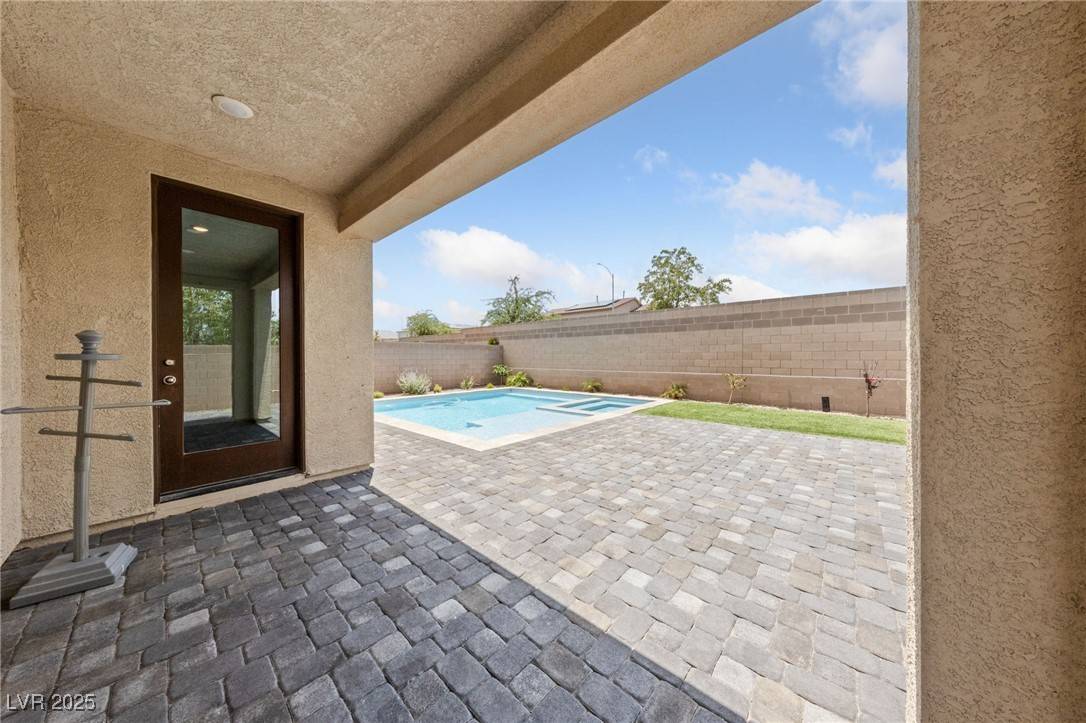 Las Vegas, NV 89141,9839 Berkley Brook CT