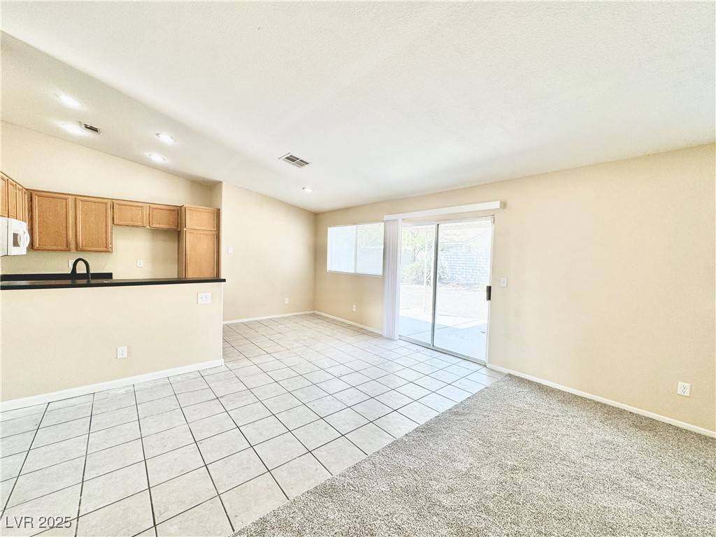 North Las Vegas, NV 89031,2024 Fountain Valley WAY