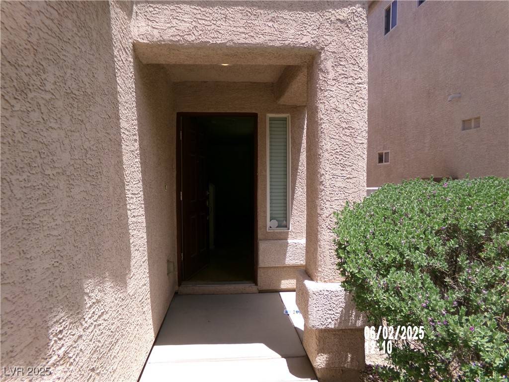 Las Vegas, NV 89113,8272 TIME MACHINE AVE #0