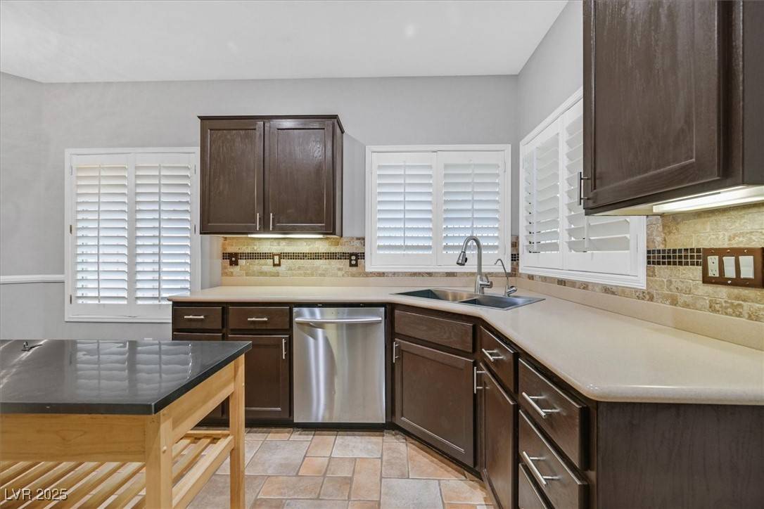 Henderson, NV 89052,2328 Fossil Canyon DR