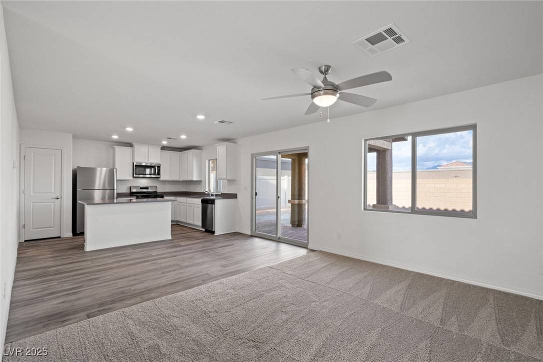 North Las Vegas, NV 89032,1705 Desert Path AVE