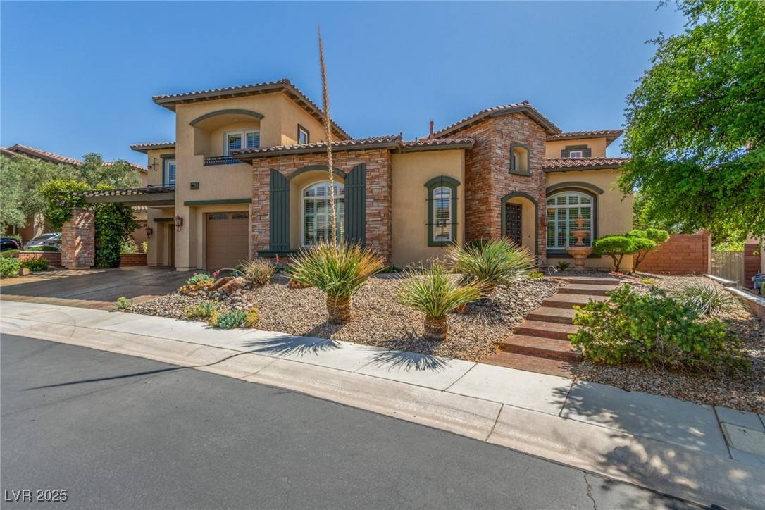 Las Vegas, NV 89178,9992 Peak Lookout ST