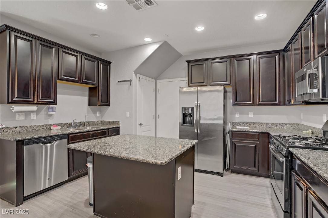 Henderson, NV 89011,626 Taliput Palm PL