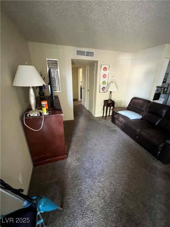 Las Vegas, NV 89169,1388 E Desert Inn RD #2(Room A)