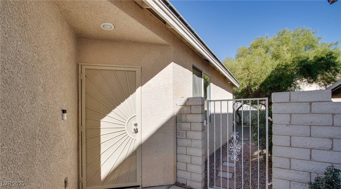 Las Vegas, NV 89143,8836 Iron Hitch AVE