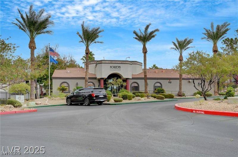 Henderson, NV 89052,950 Seven Hills DR #2313