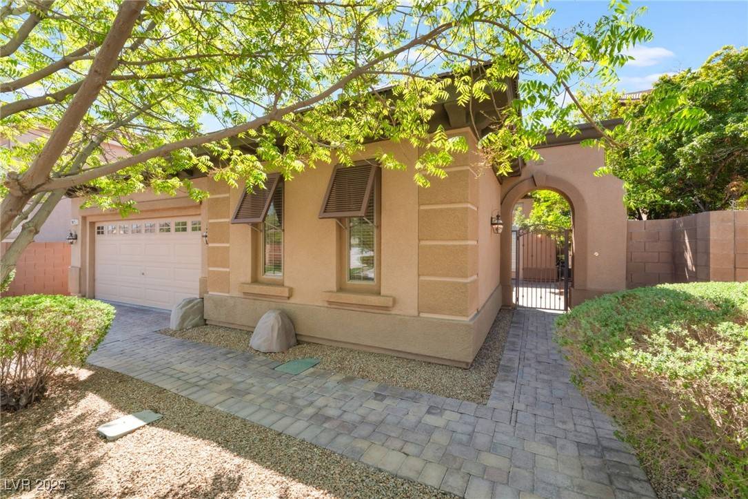 Las Vegas, NV 89143,9025 Loggers Mill AVE