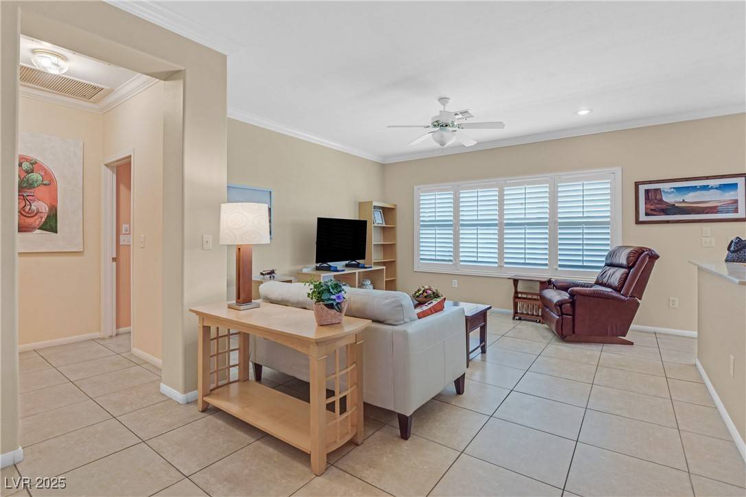 Henderson, NV 89052,1735 Black Fox Canyon RD