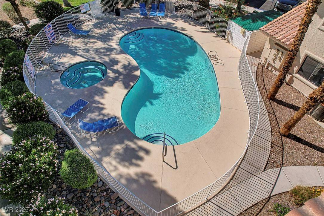 Las Vegas, NV 89128,7952 Diamond Rock WAY #102