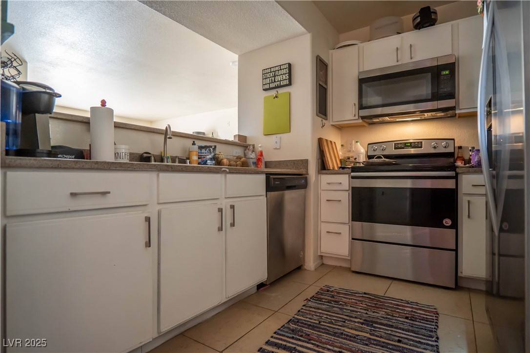 Las Vegas, NV 89183,2300 E Silverado Ranch BLVD #2003