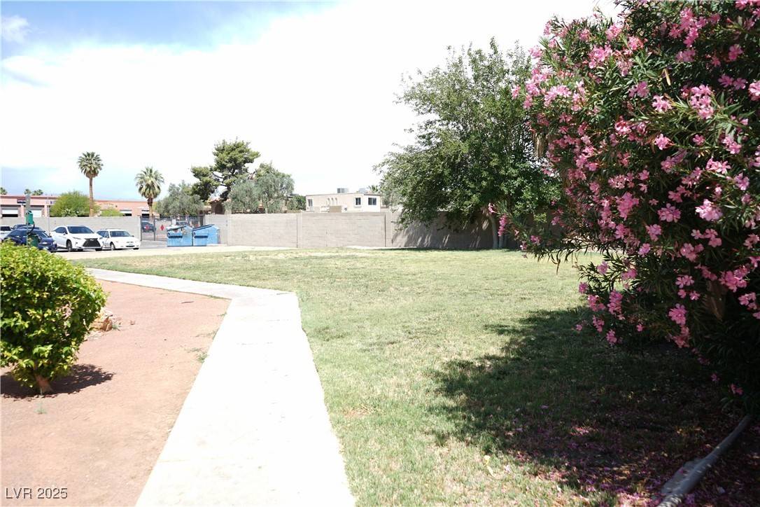 Las Vegas, NV 89110,559 ROXELLA LN #A
