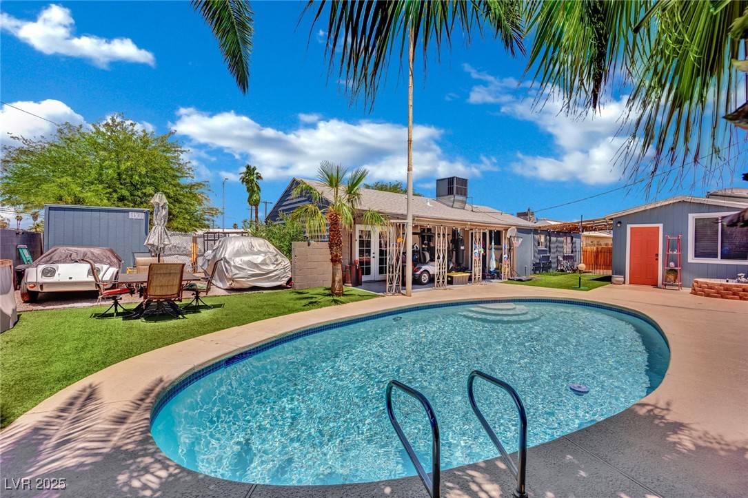 Las Vegas, NV 89107,4419 Lorna PL