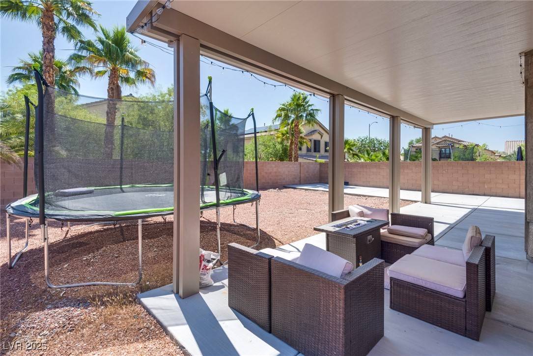 North Las Vegas, NV 89081,5712 French Lace CT