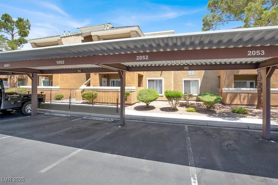 Las Vegas, NV 89113,8070 W Russell RD #2052