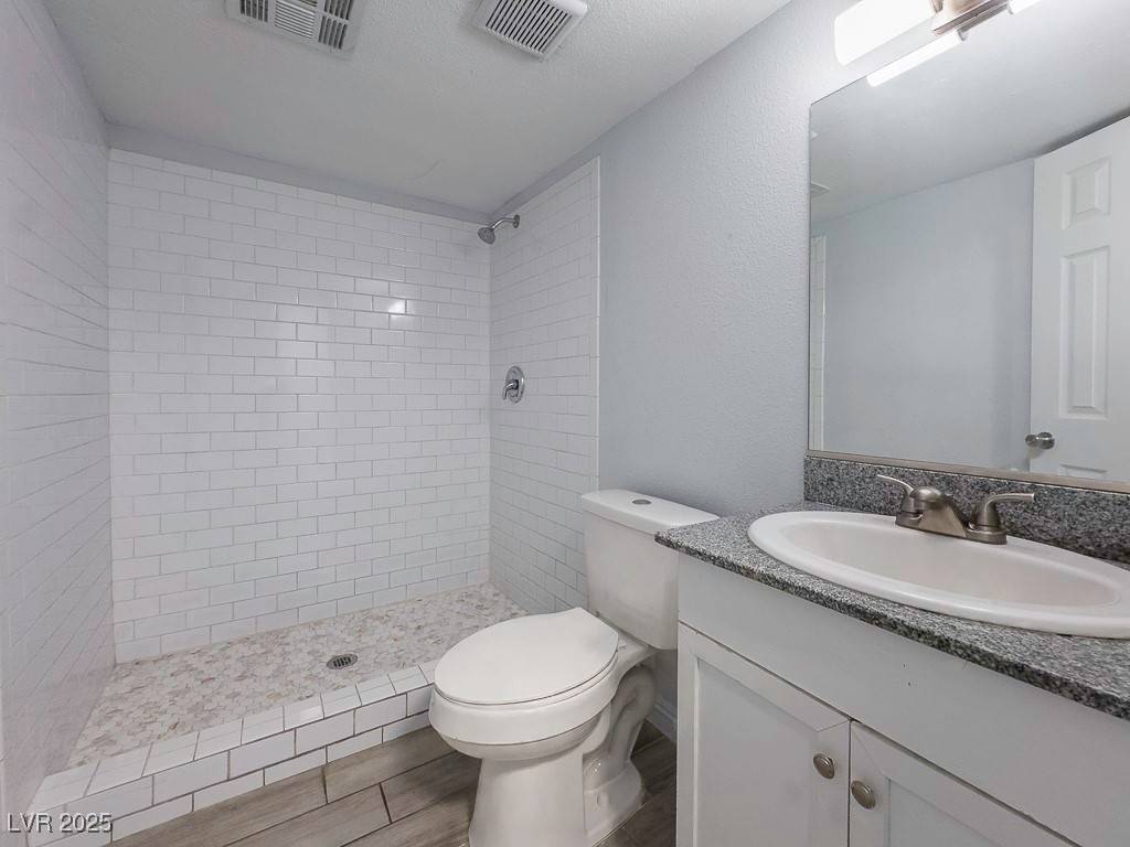 Las Vegas, NV 89101,2713 Valley ST