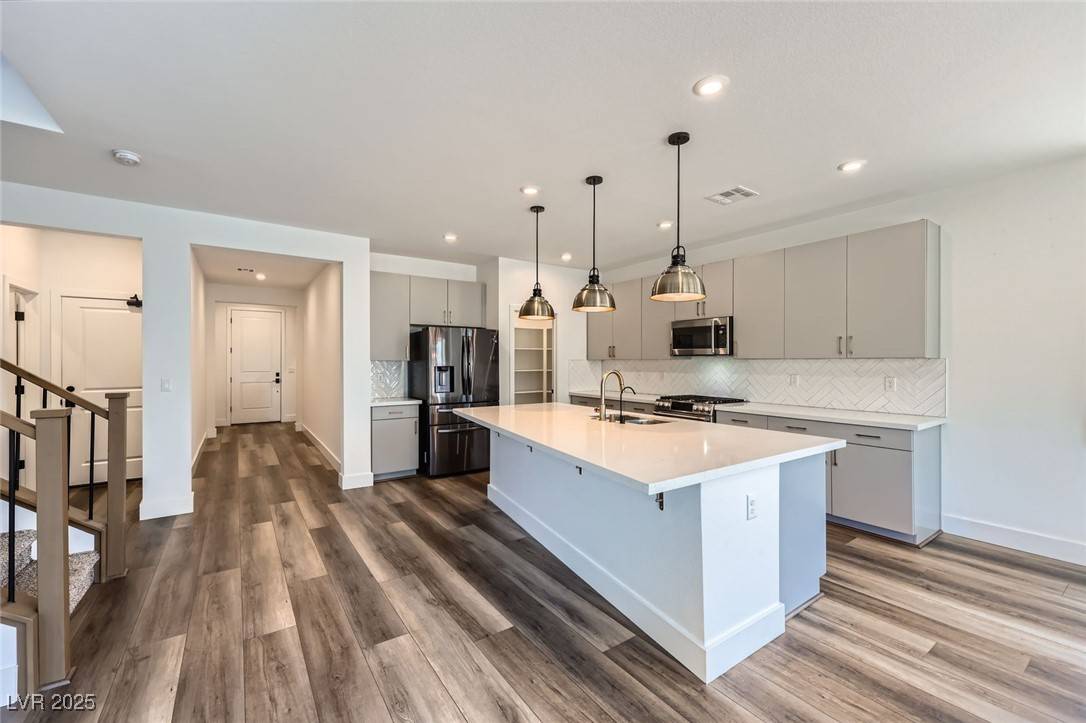 North Las Vegas, NV 89084,1213 Granite Falls PL