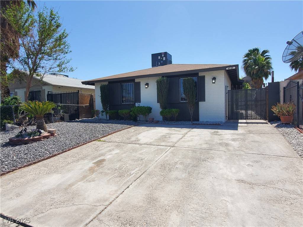 Las Vegas, NV 89110,4509 Bingham AVE
